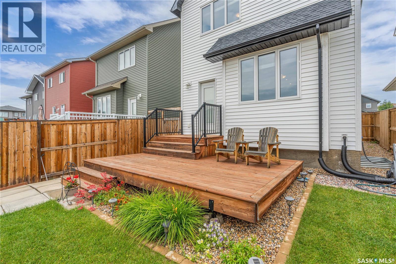 219 Newton Link, Saskatoon, SK - Outdoor With Deck Patio Veranda With Exterior