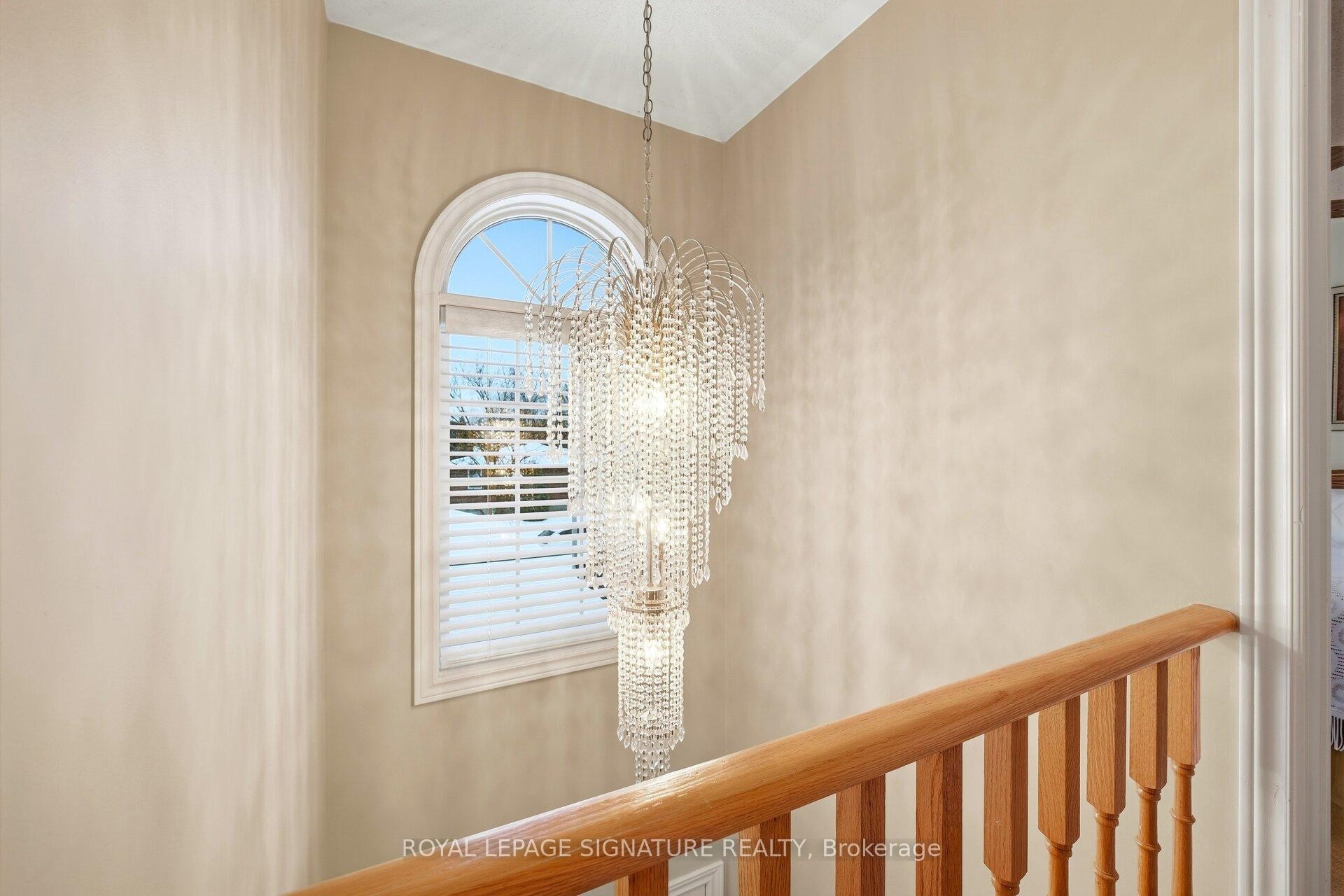 52 Durham Street, Halton Hills, ON - Indoor Photo Showing Other Room