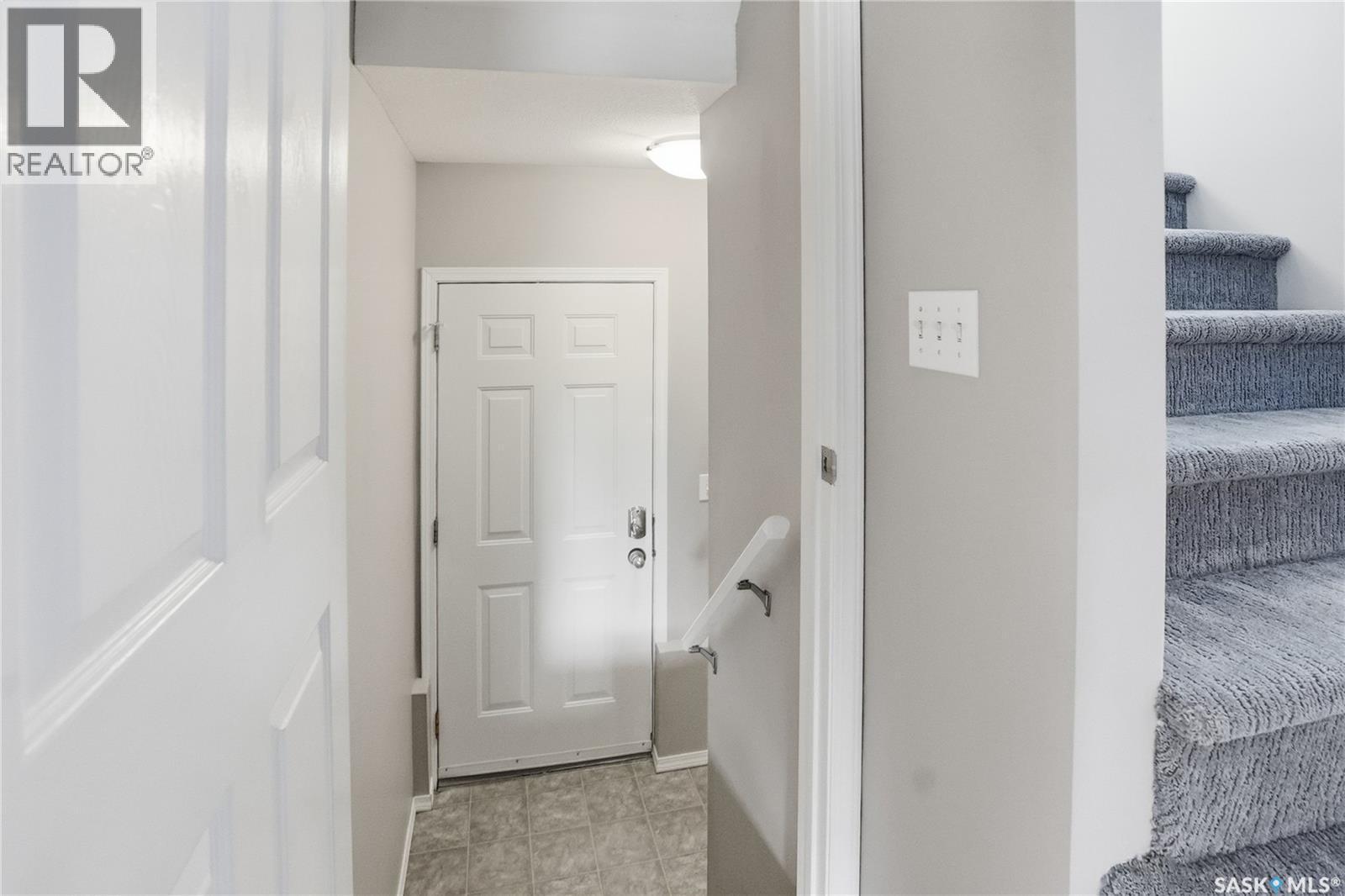1426B C Avenue N, Saskatoon, SK - Indoor Photo Showing Other Room