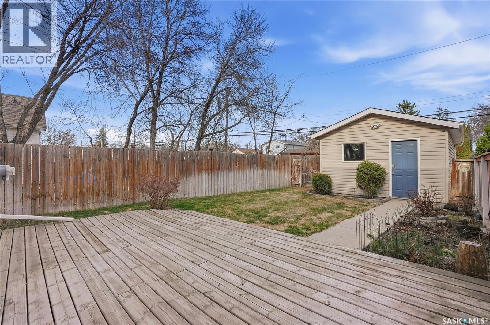 1426B C Avenue N, Saskatoon, SK - Outdoor