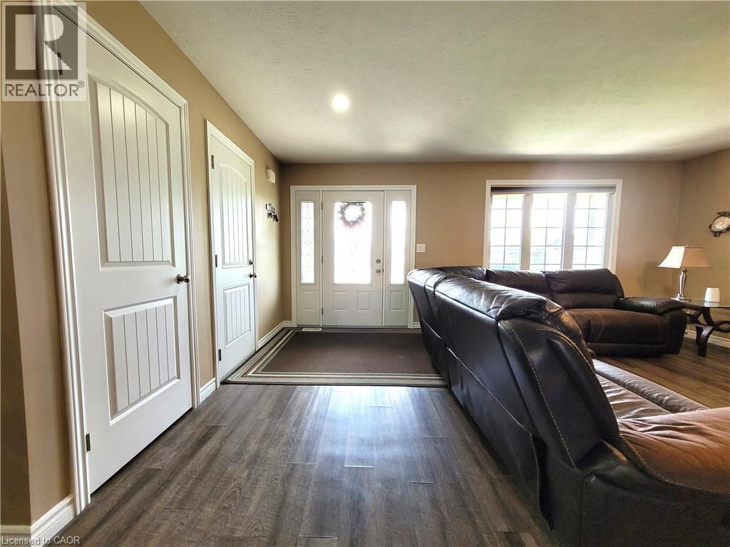 296 Donly Drive S, Simcoe, ON