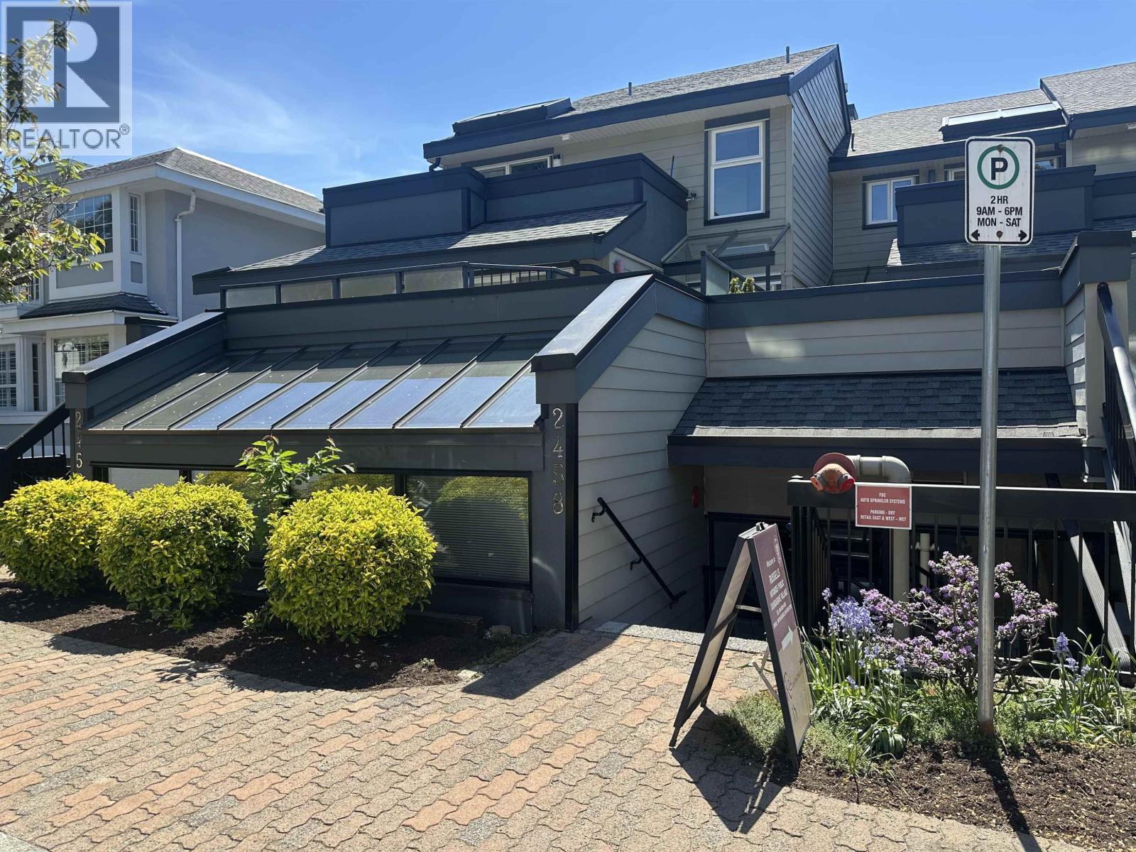 2458 Haywood Avenue, West Vancouver, BC