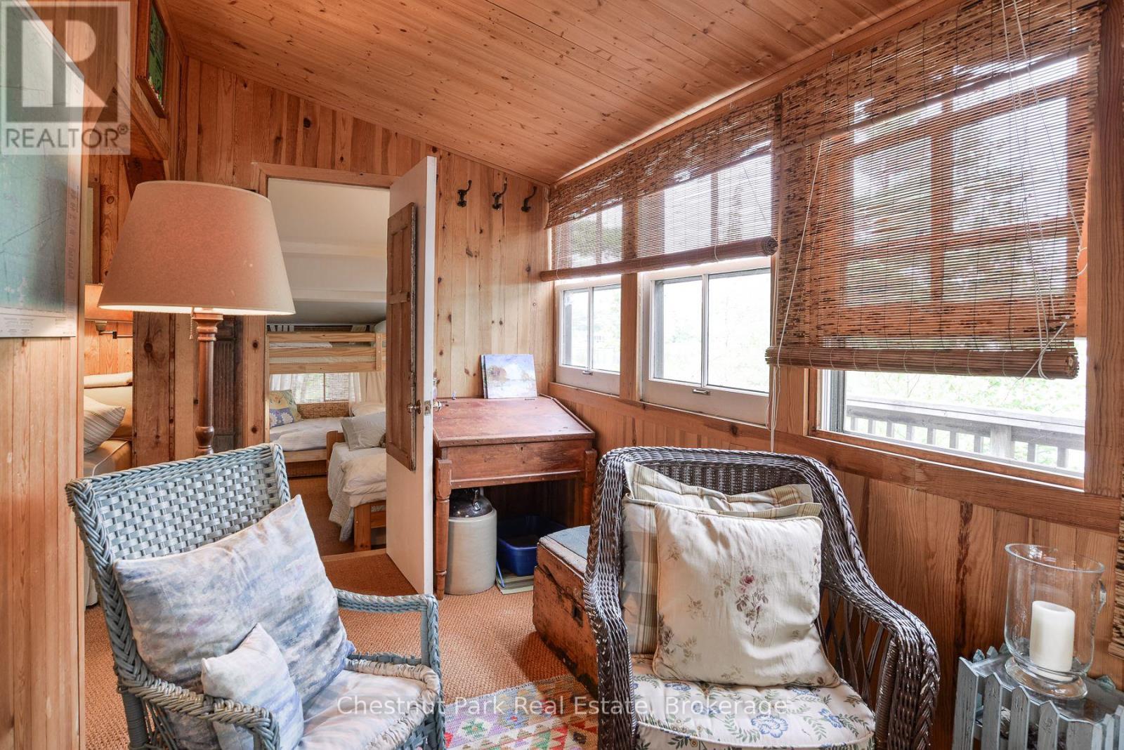 1 Rose Island, Gravenhurst (Morrison), ON - Indoor Photo Showing Other Room