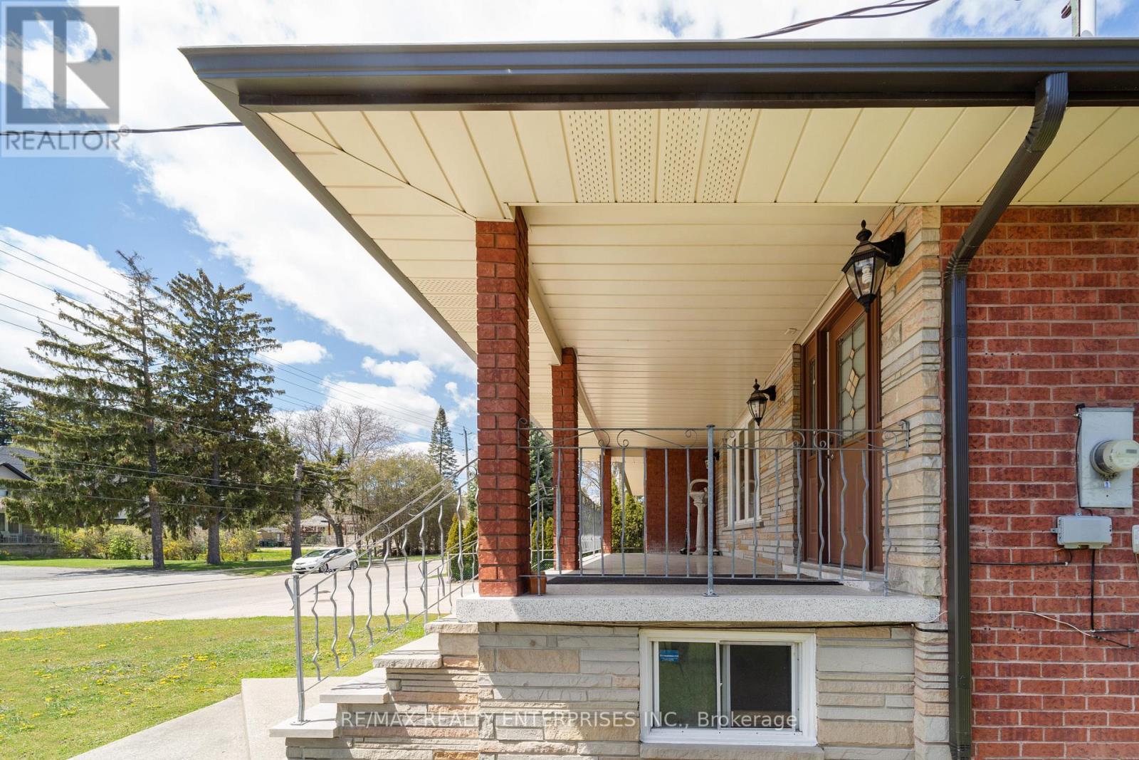1351 Haig Boulevard, Mississauga, ON - Outdoor