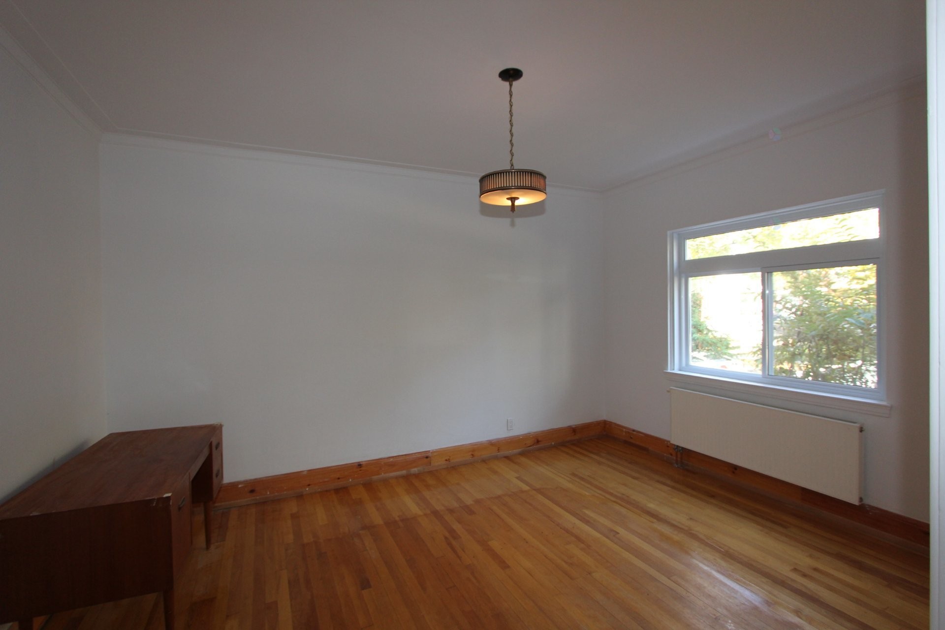 Chambre à coucher - 4990 Rue Fulton, Montréal (Côte-Des-Neiges/Notre-Dame-De-Grâce), QC - Indoor Photo Showing Other Room