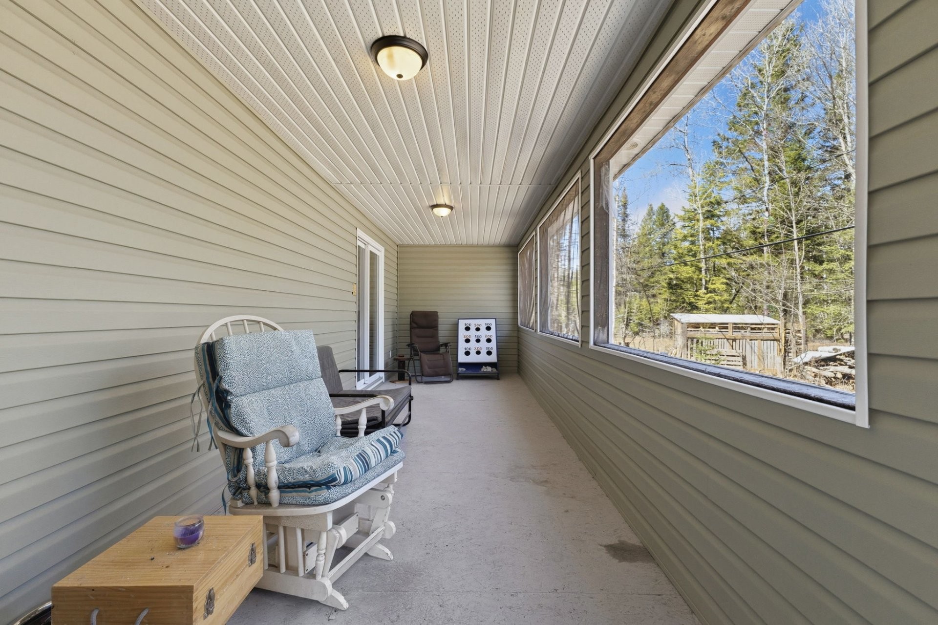 Sun Room - 16 Rue André, Montpellier, QC - Outdoor With Deck Patio Veranda With Exterior