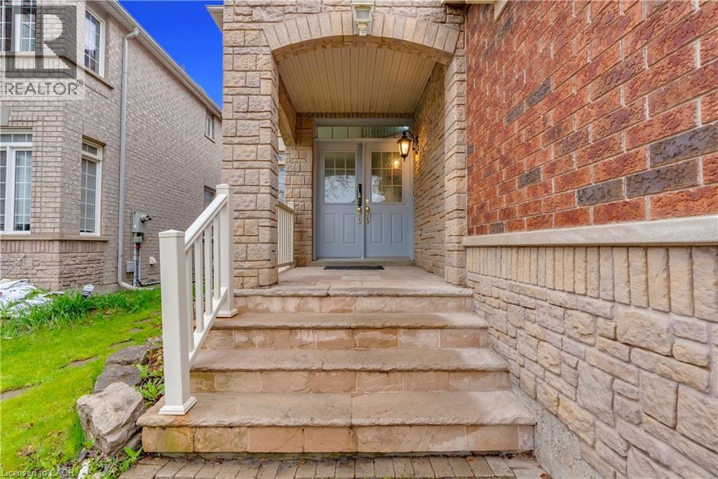 3377 Destination Drive, Mississauga, ON - Outdoor With View