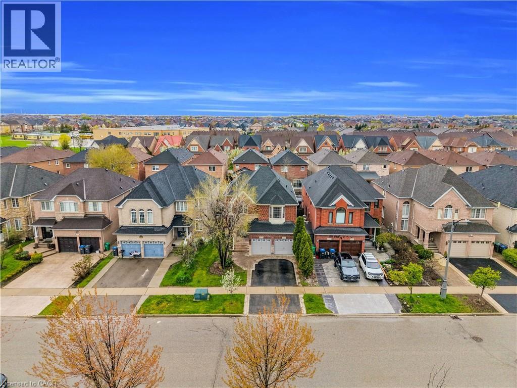 3377 Destination Drive, Mississauga, ON - Outdoor