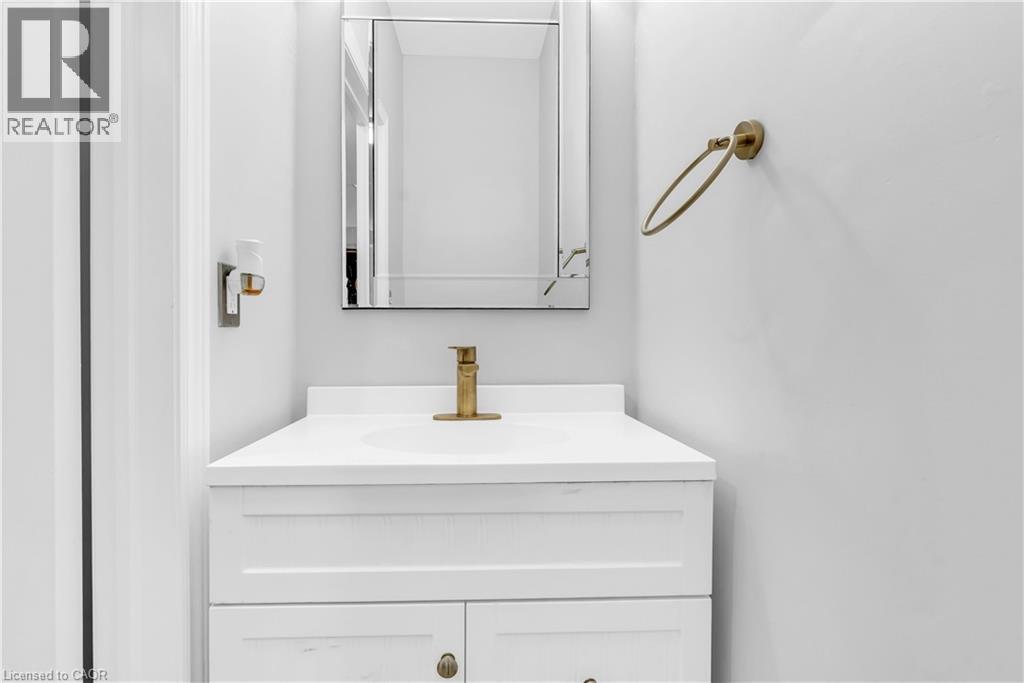 3377 Destination Drive, Mississauga, ON - Indoor Photo Showing Bathroom
