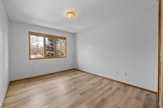 3 West Gate St, St Andrews, MB