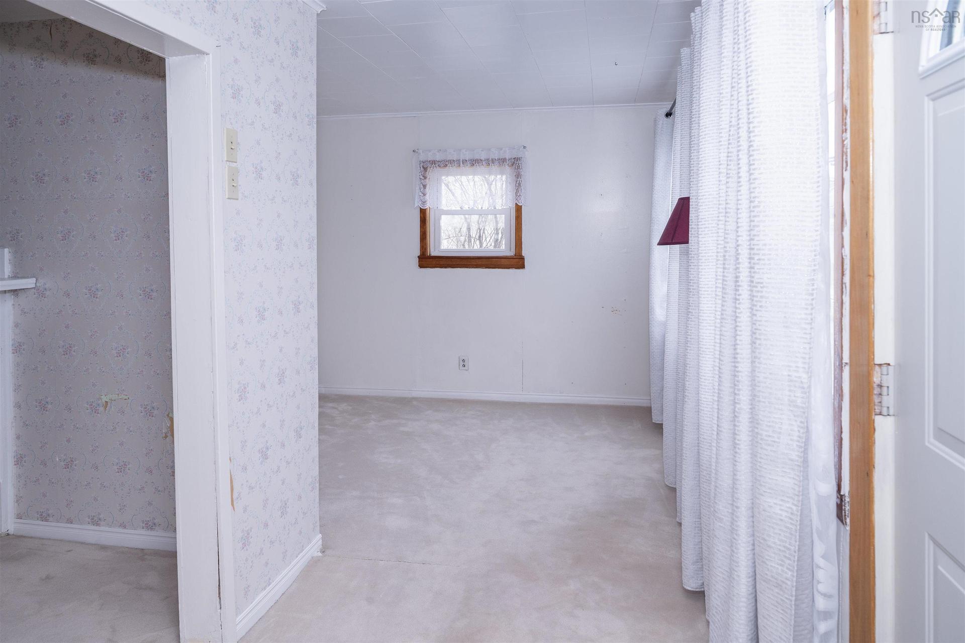 308 Lake Road, Glace Bay, NS