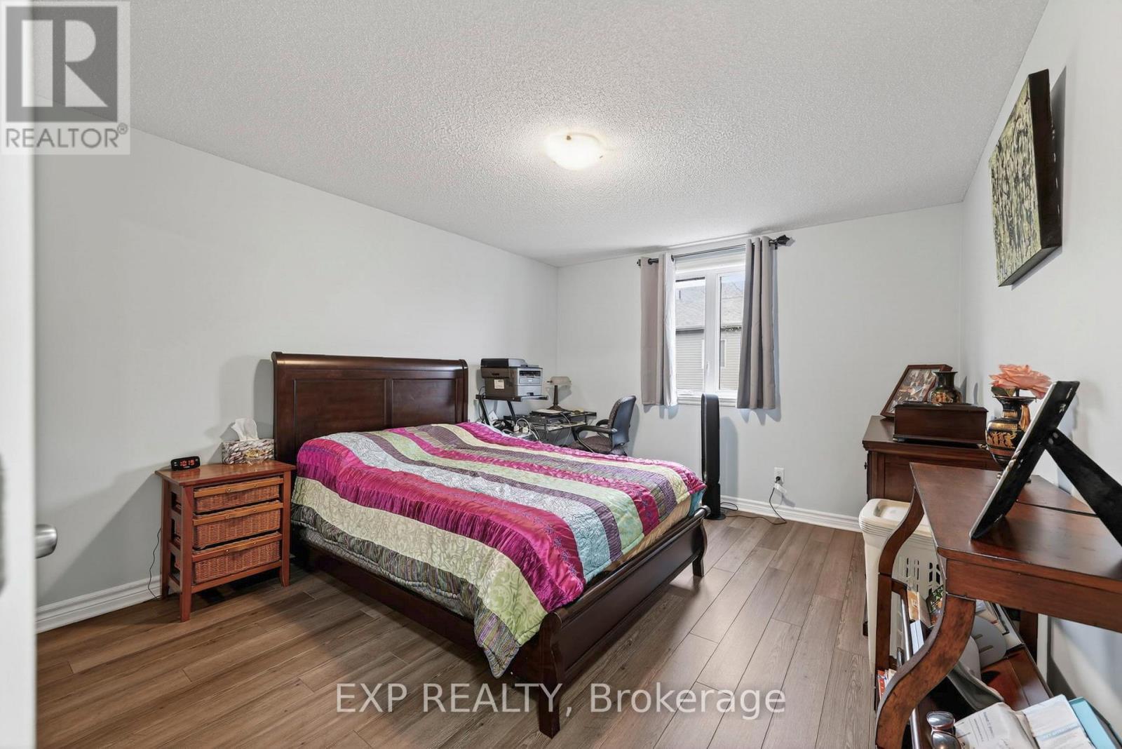 102 - 222 First Street E, Cornwall, ON - Indoor Photo Showing Bedroom