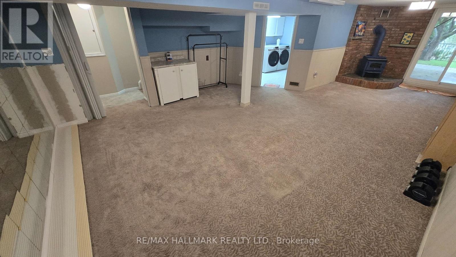 Lower Level - 106 Springdale Crescent, Oshawa, ON - Indoor Photo Showing Other Room