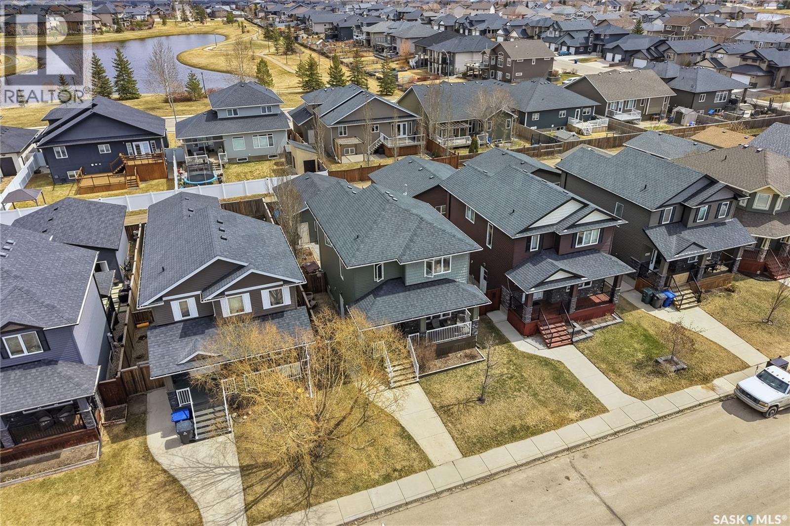 416 Golden Willow Way, Warman, SK - Outdoor
