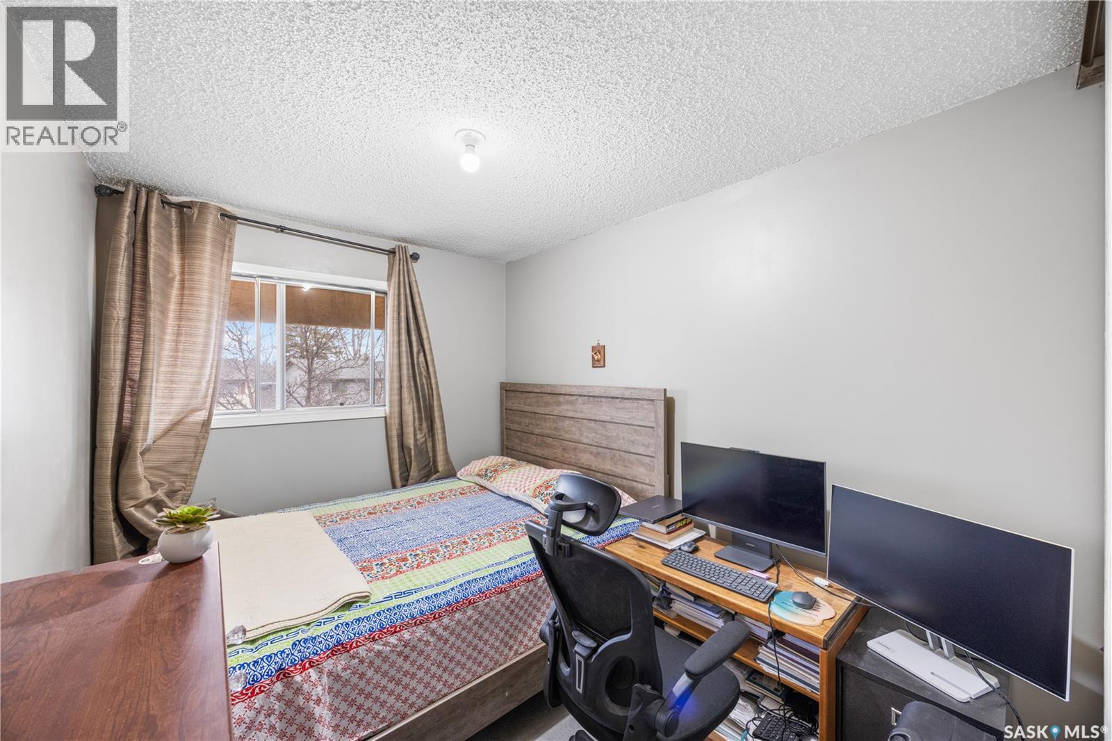 236 310 Stillwater Drive, Saskatoon, SK - Indoor