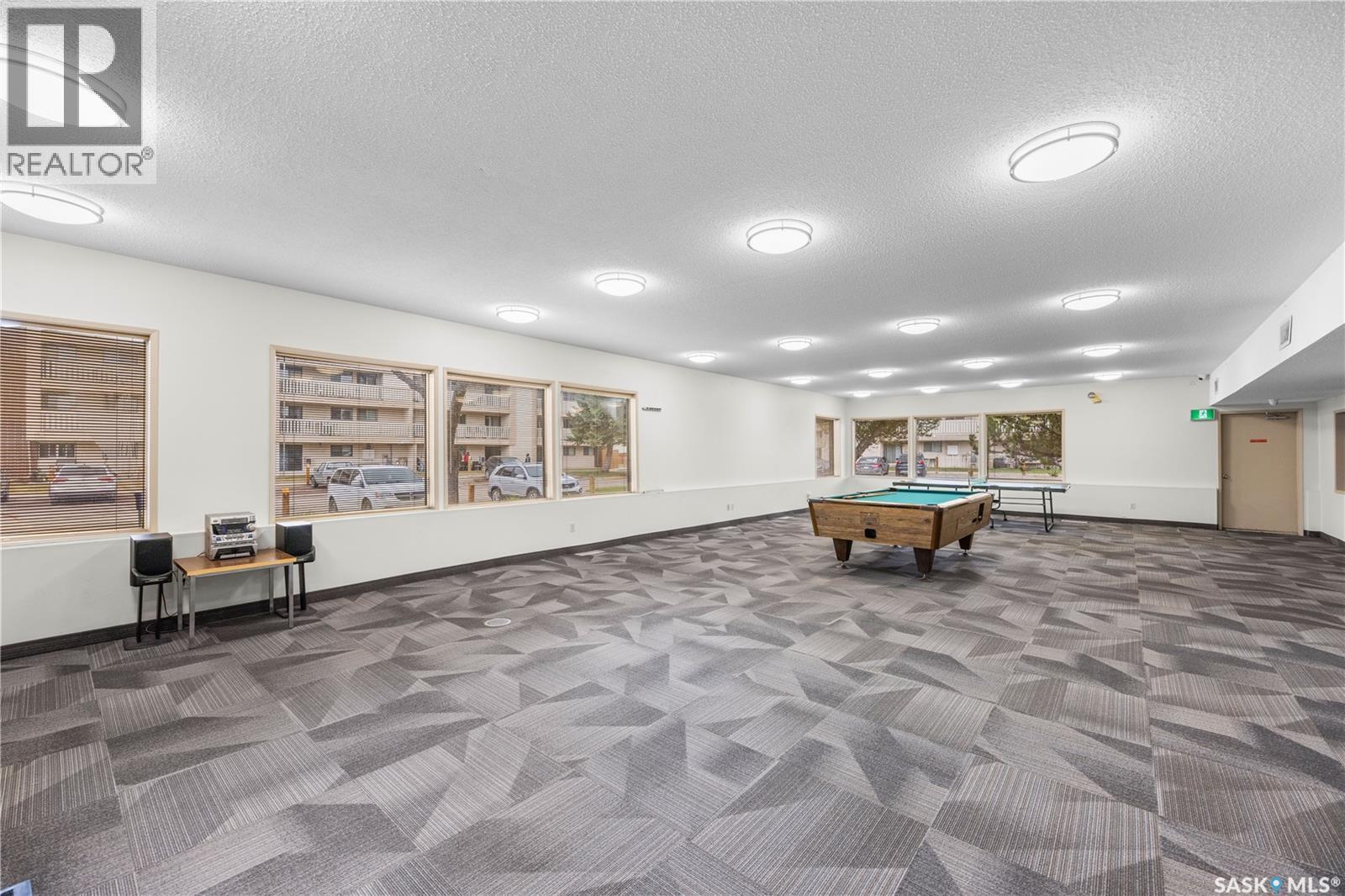 236 310 Stillwater Drive, Saskatoon, SK - Indoor