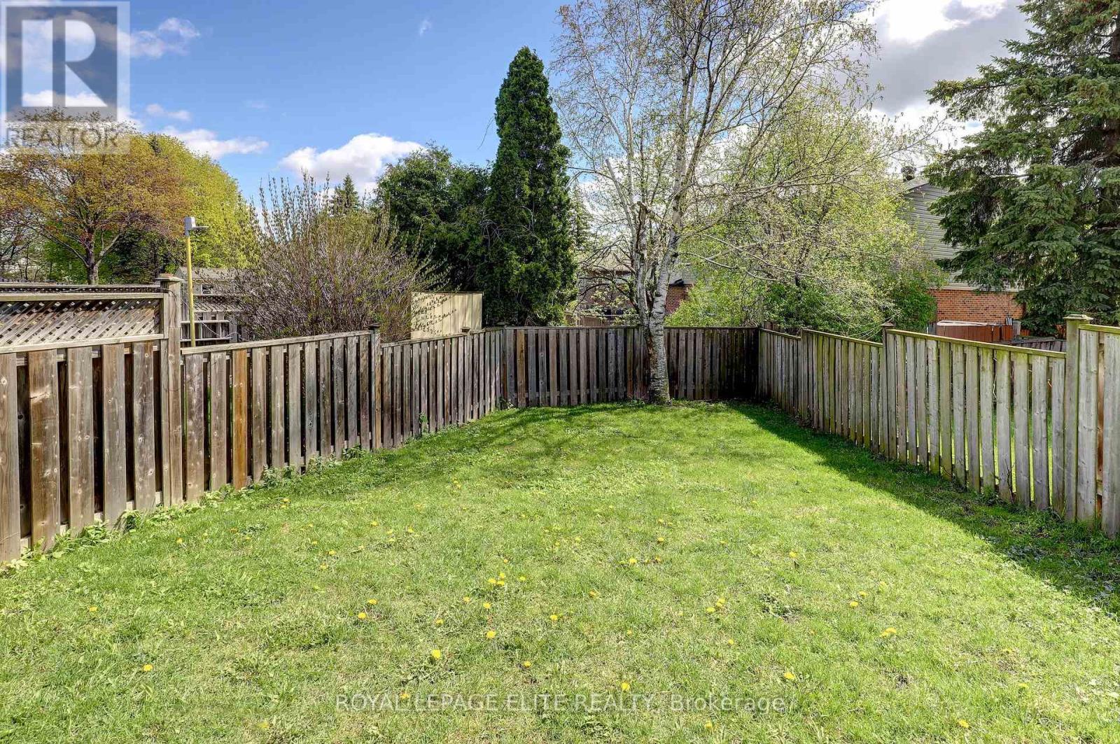 7113 Tamar Road, Mississauga, ON - Outdoor