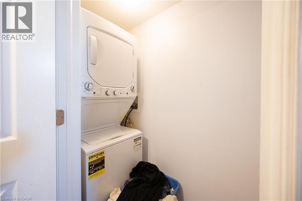 66 Belwood Crescent, Kitchener, ON - Indoor Photo Showing Laundry Room