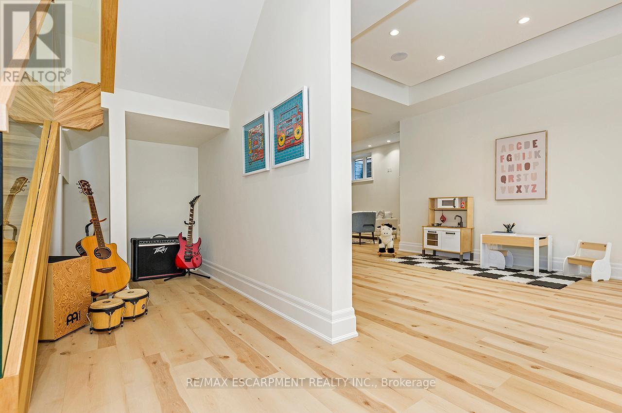 1618 Dogwood Trail, Mississauga, ON - Indoor