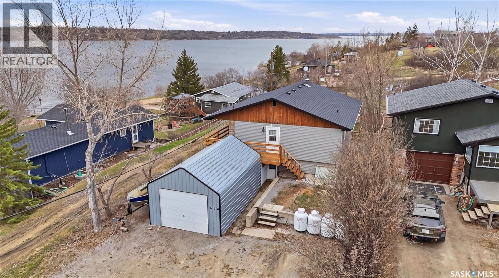 608 Aurora Street, Saskatchewan Beach, SK - Outdoor With Body Of Water