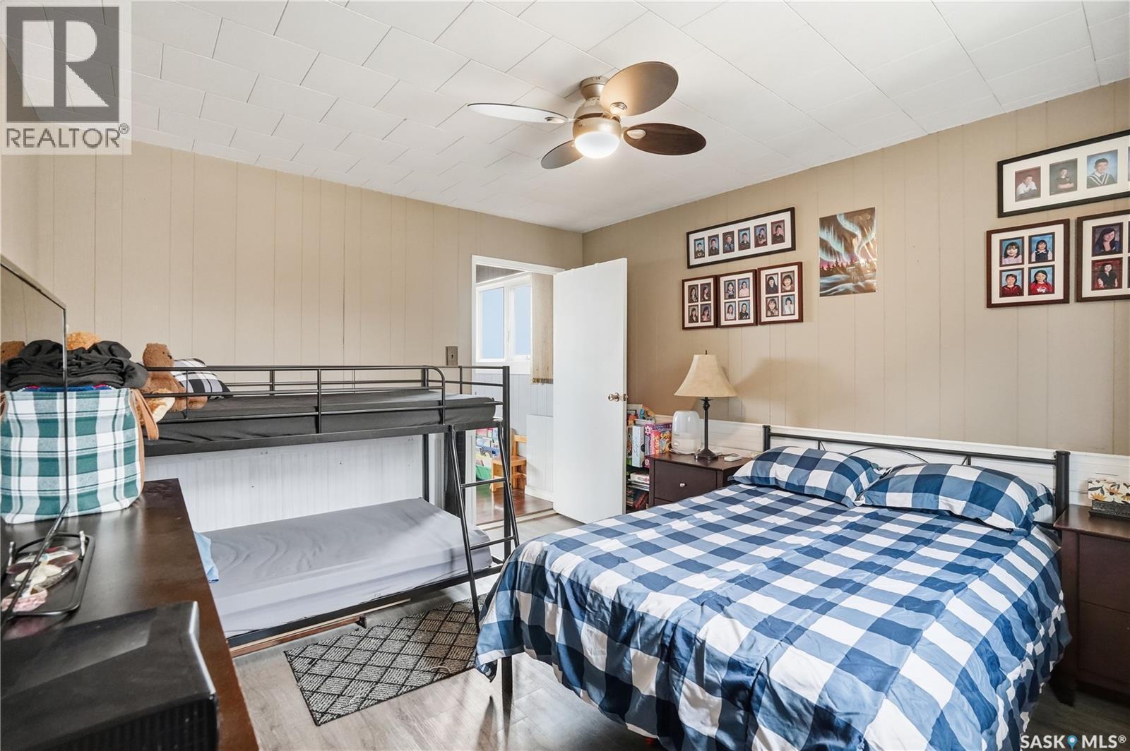 608 Aurora Street, Saskatchewan Beach, SK - Indoor Photo Showing Bedroom