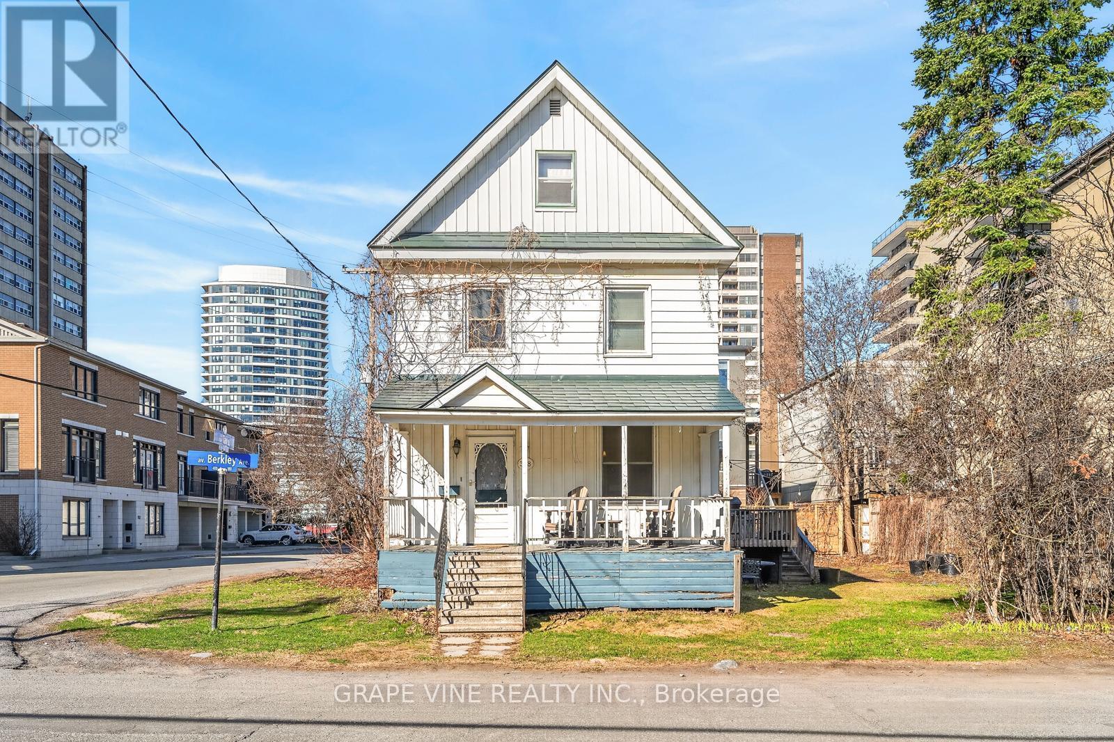 388 Berkley Avenue, Ottawa, ON - Outdoor With Deck Patio Veranda