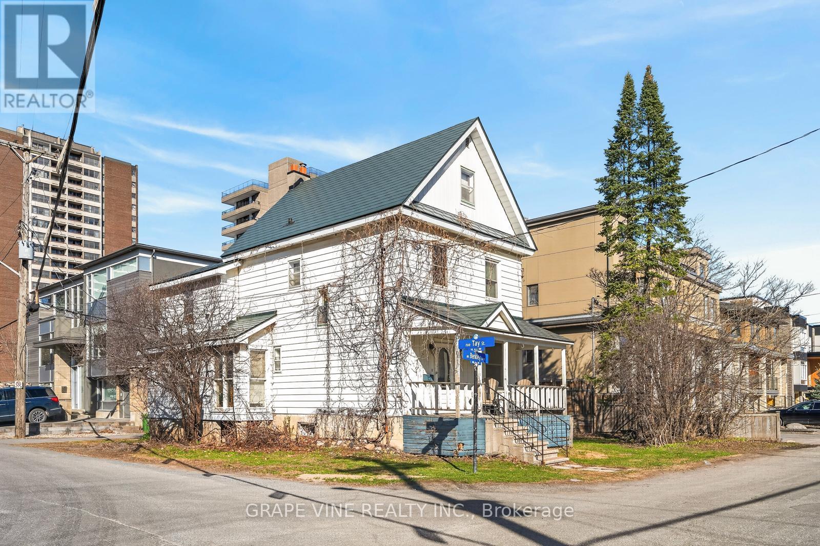 388 Berkley Avenue, Ottawa, ON - Outdoor