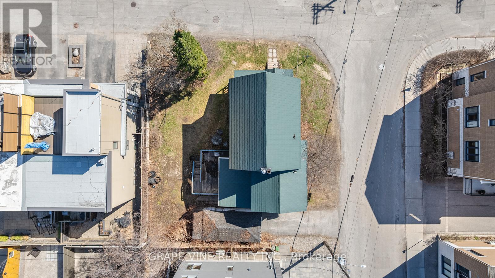 388 Berkley Avenue, Ottawa, ON - Indoor