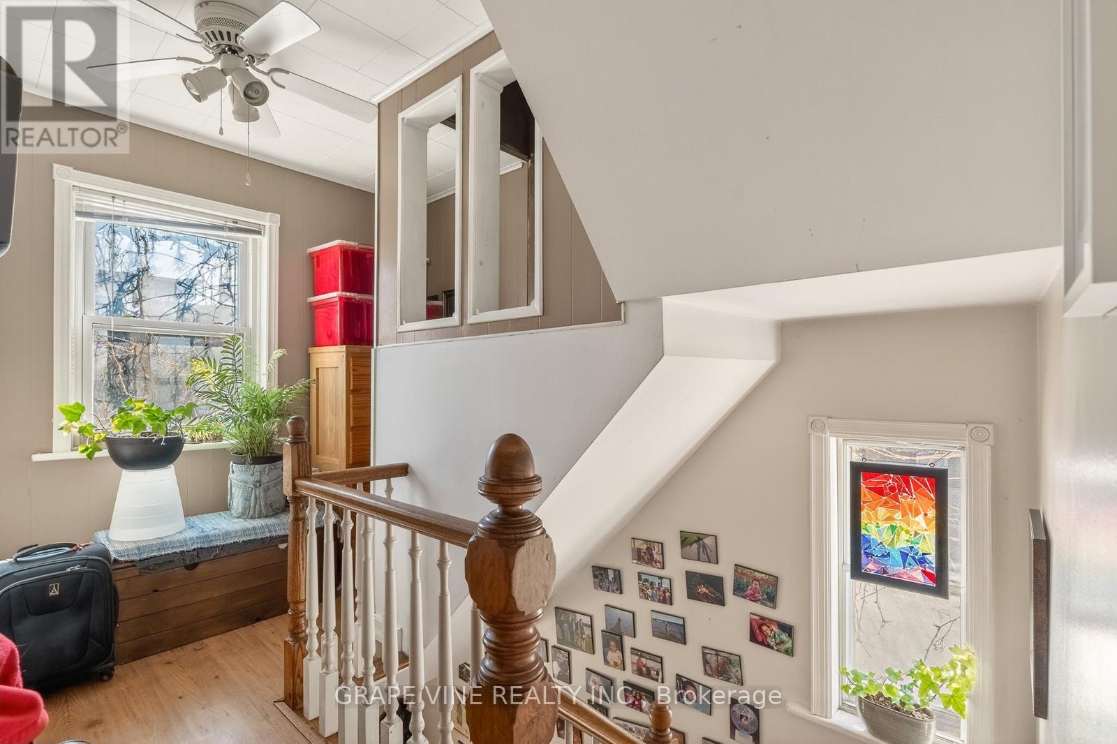 388 Berkley Avenue, Ottawa, ON - Indoor Photo Showing Other Room