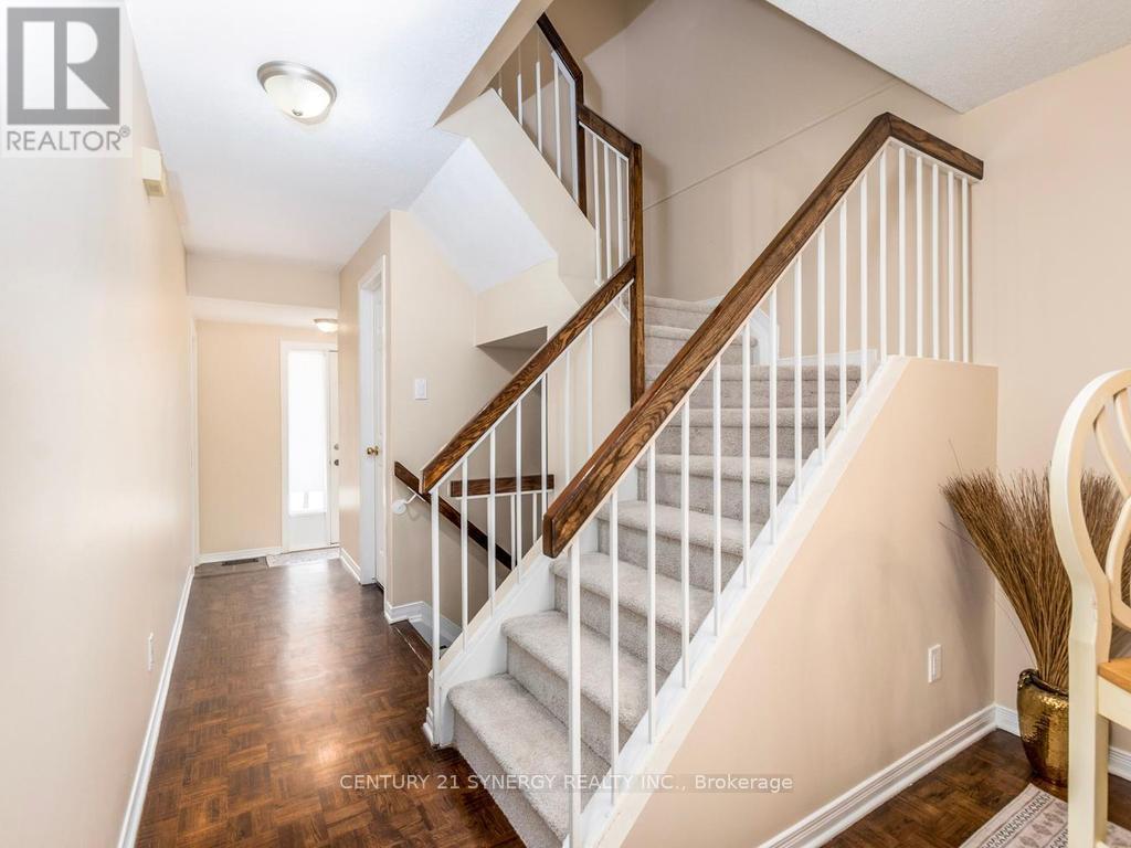 80 - 22C Maple Ridge Crescent, Ottawa, ON - Indoor Photo Showing Other Room