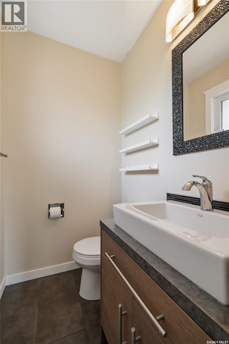 461 13Th Street E, Regina Beach, SK - Indoor Photo Showing Bathroom