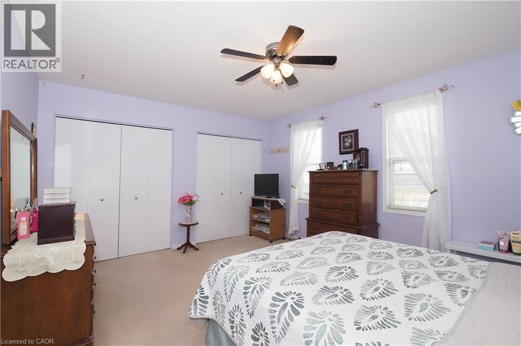 14 Brookfield Crescent, Kitchener, ON - Indoor Photo Showing Bedroom