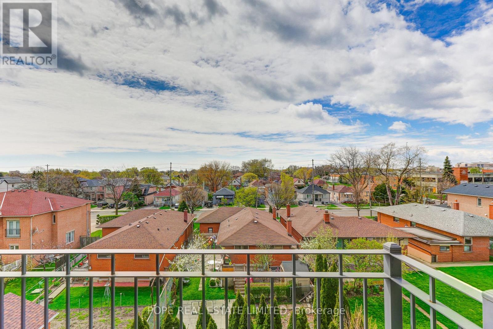 21 Ruby Lang Lane, Toronto, ON - Outdoor With View