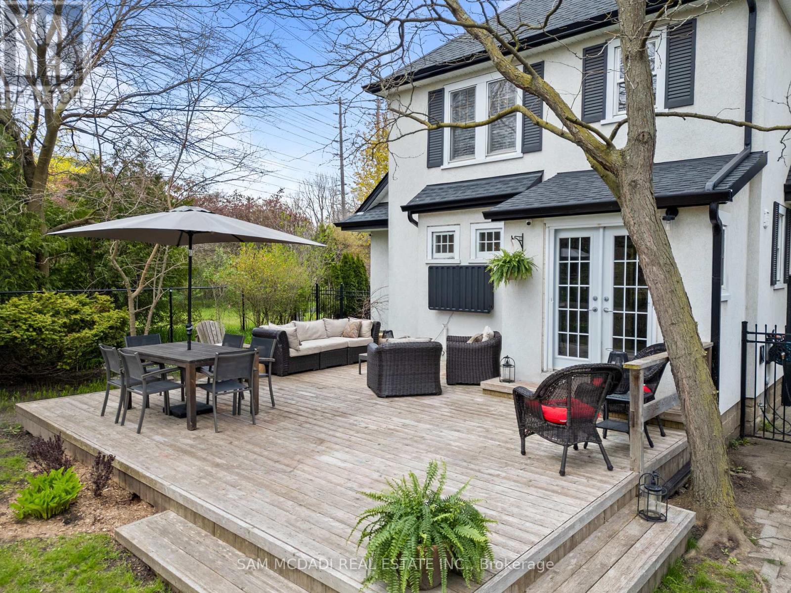 1296 Clarkson Road N, Mississauga, ON - Outdoor With Deck Patio Veranda