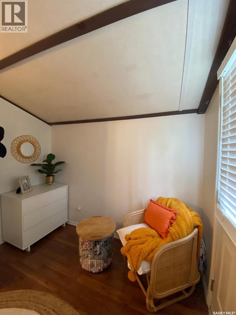 610 Aurora Street, Saskatchewan Beach, SK - Indoor