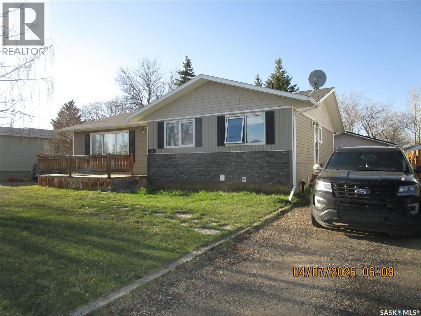 222 Westview Drive, Coronach, SK - Outdoor