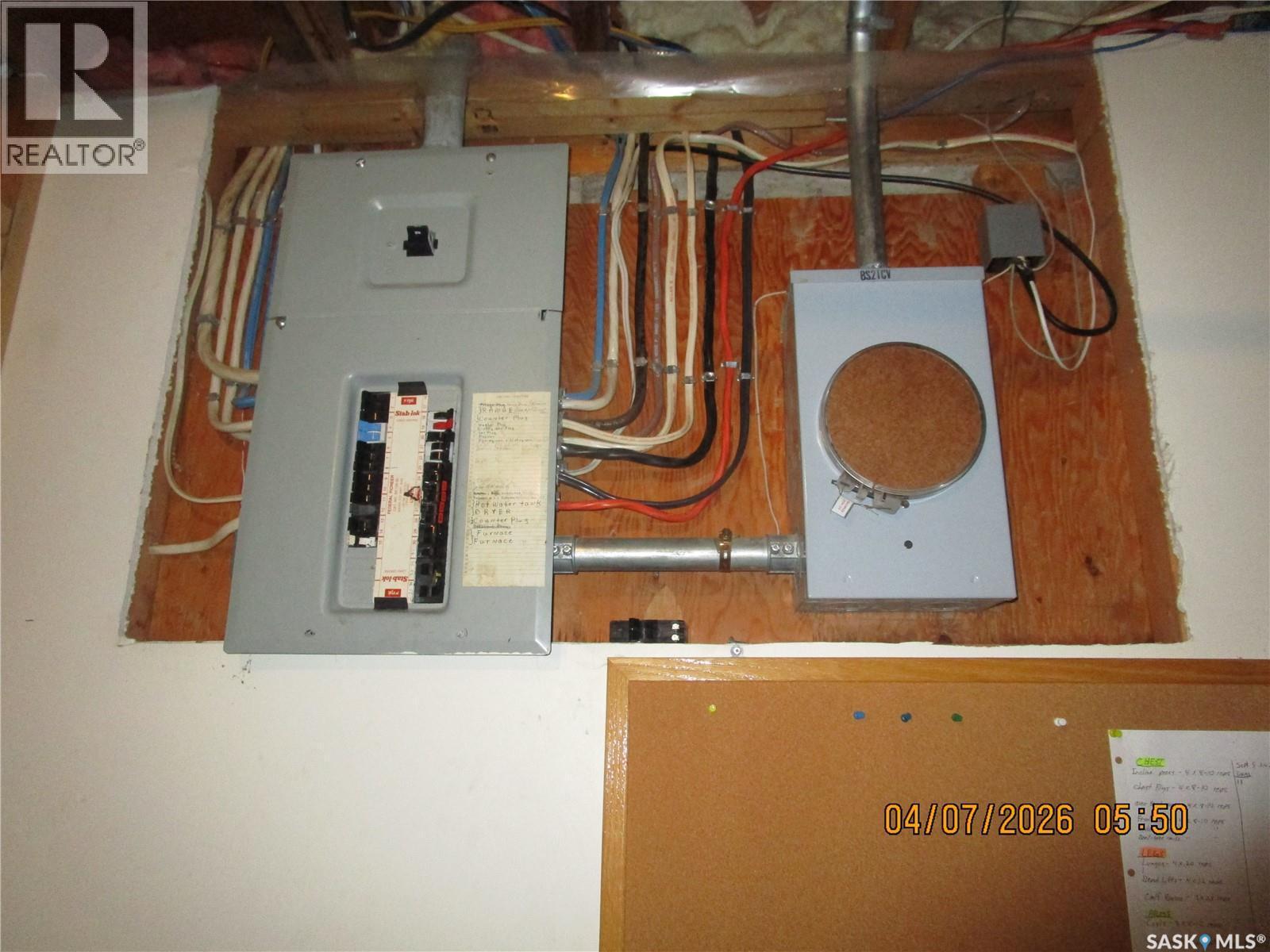 222 Westview Drive, Coronach, SK - Indoor Photo Showing Basement