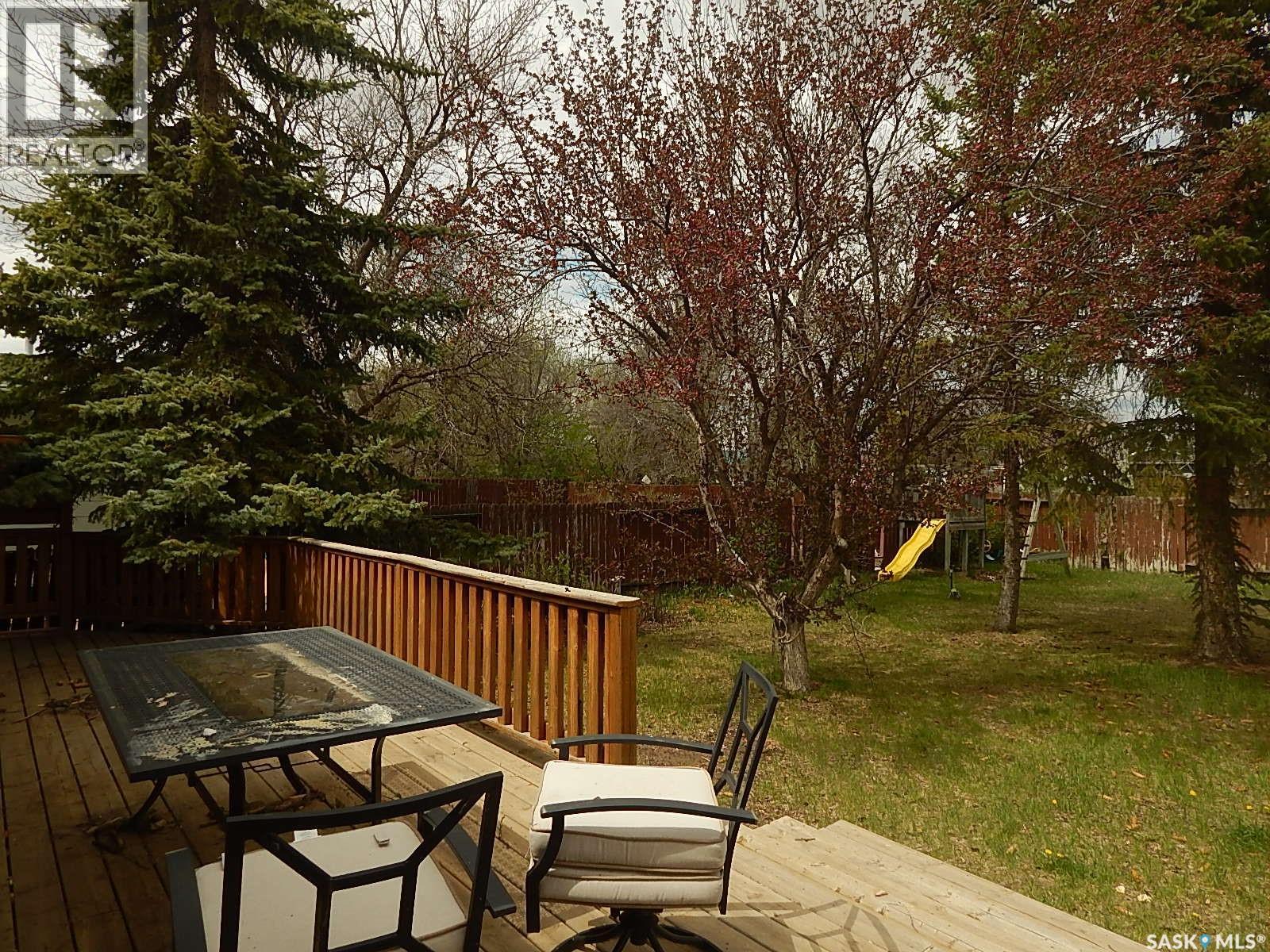 222 Westview Drive, Coronach, SK - Outdoor With Deck Patio Veranda