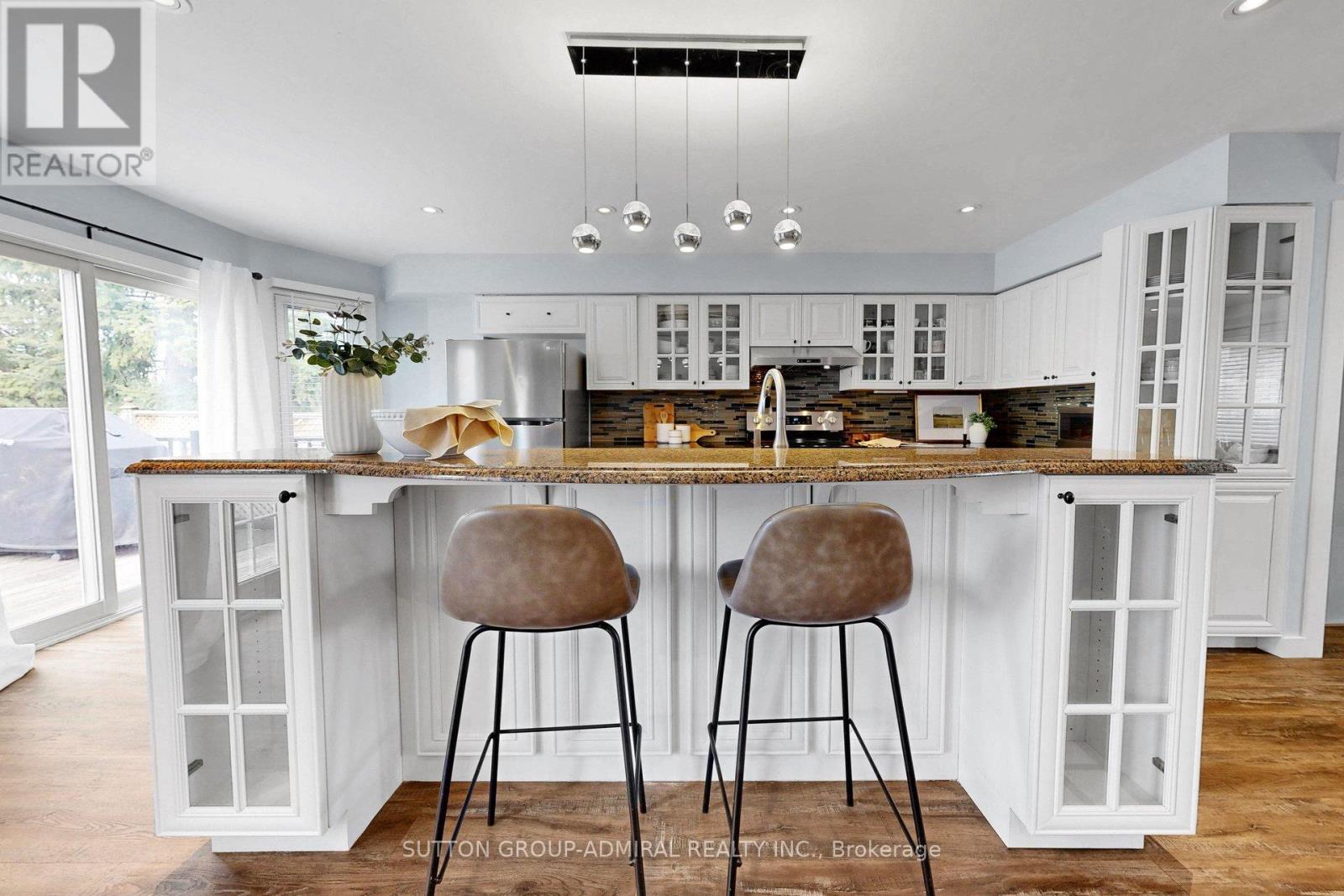 14 Windham Crescent, Clarington, ON - Indoor Photo Showing Kitchen
