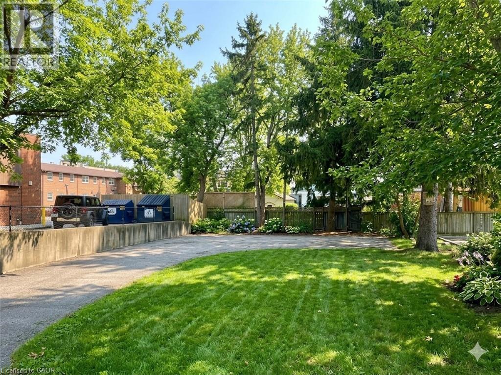 1434 King Street E, Cambridge, ON