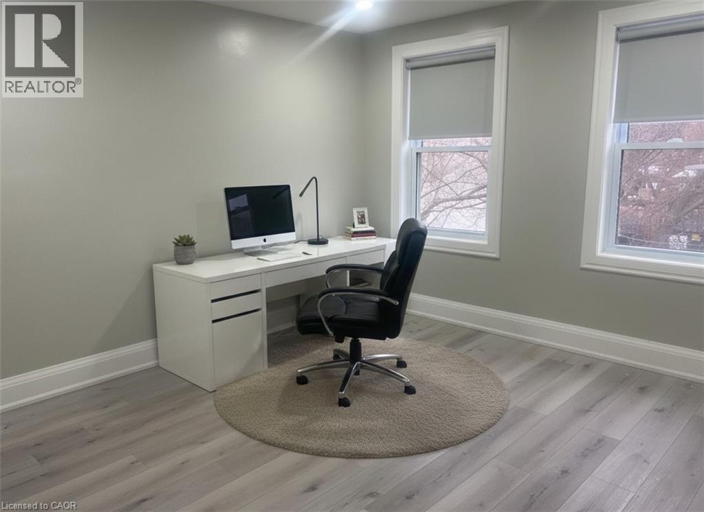 1434 King Street E, Cambridge, ON