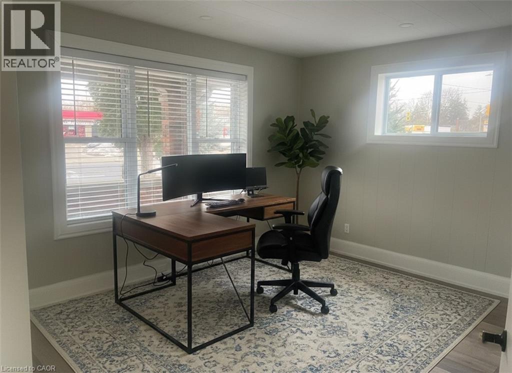 1434 King Street E, Cambridge, ON