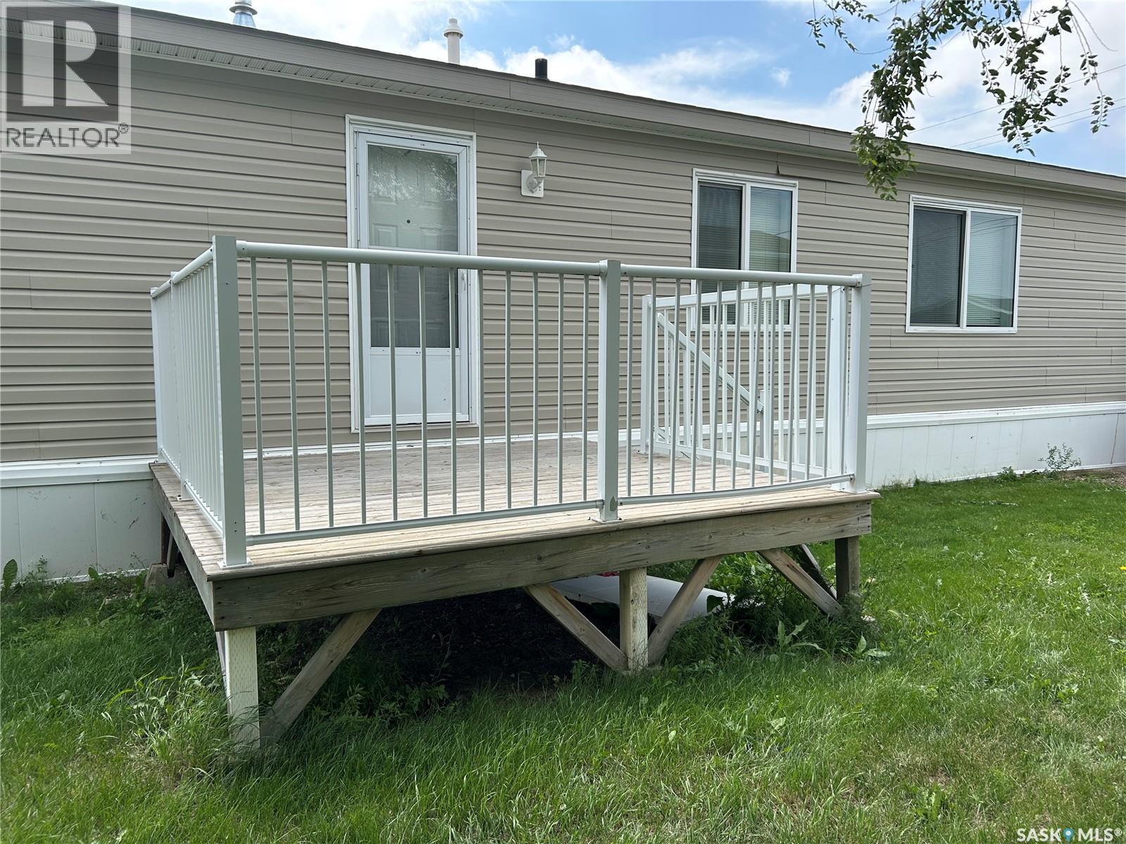 17 2004 Alice Road, Estevan, SK