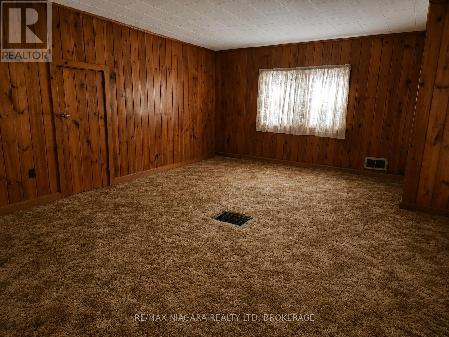 66 Radford Avenue, Fort Erie (Lakeshore), ON - Indoor Photo Showing Other Room