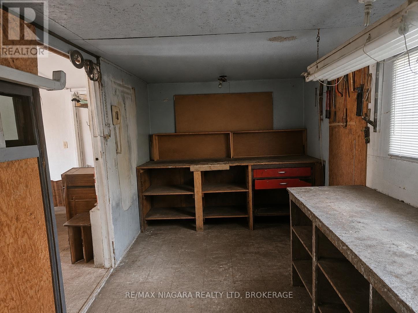 66 Radford Avenue, Fort Erie (Lakeshore), ON - Indoor Photo Showing Other Room