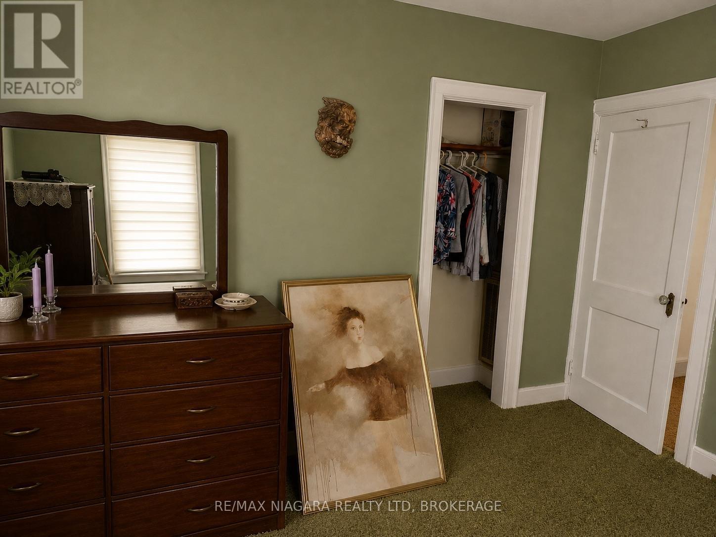 66 Radford Avenue, Fort Erie (Lakeshore), ON - Indoor