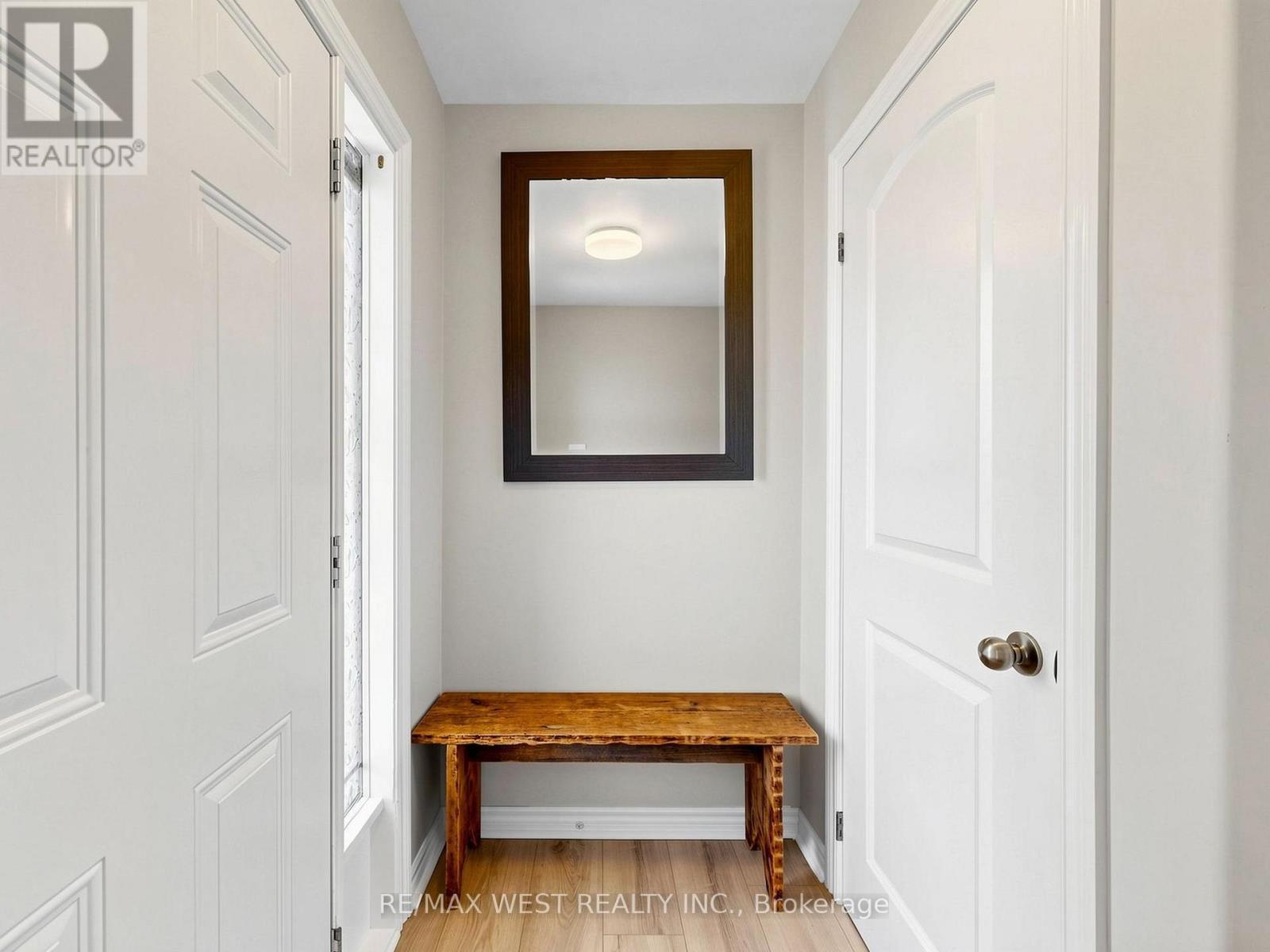 195 Banting Crescent, Essa, ON - Indoor Photo Showing Other Room