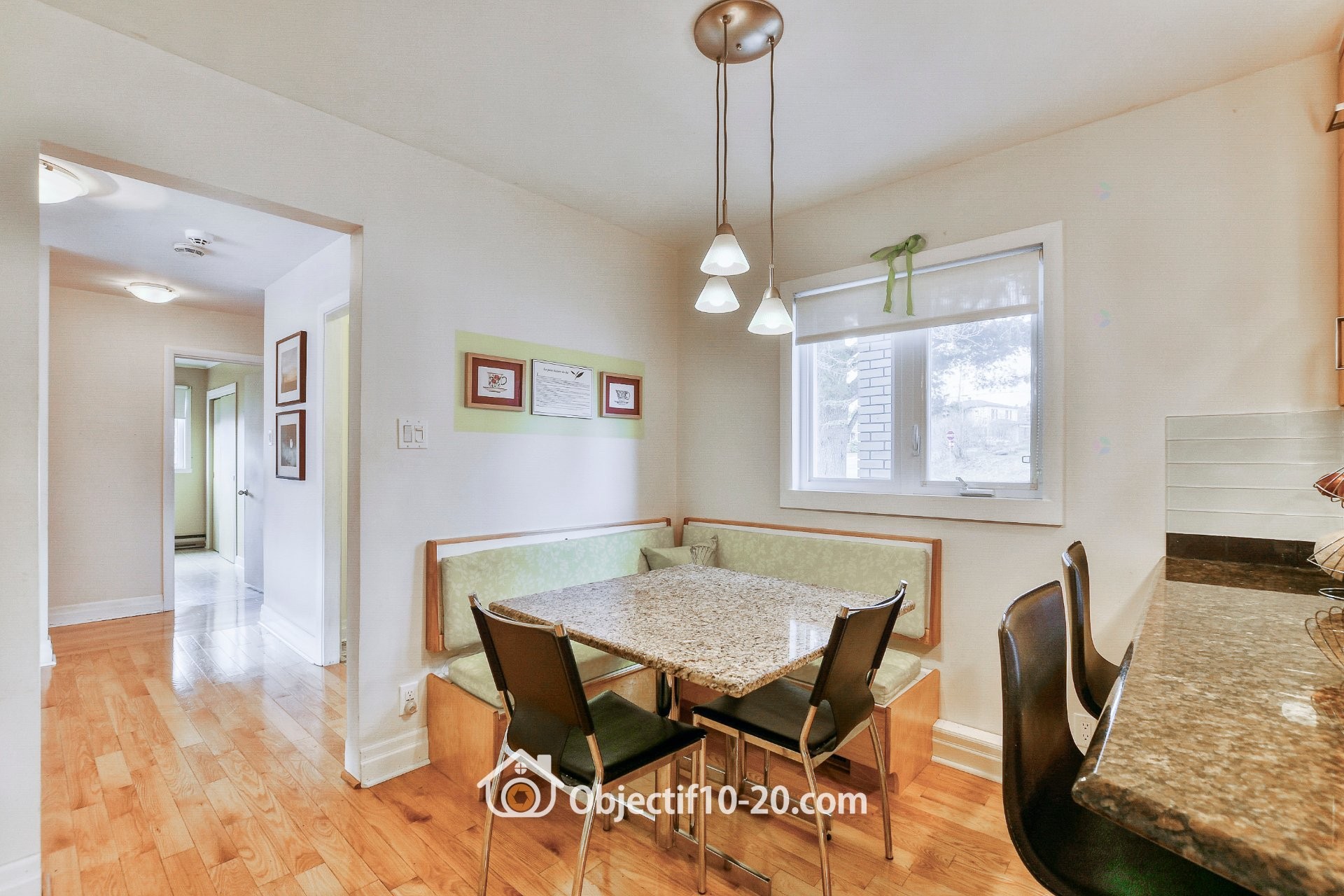 Dinette - 37 - 37A Av. Byette, Sainte-Agathe-Des-Monts, QC