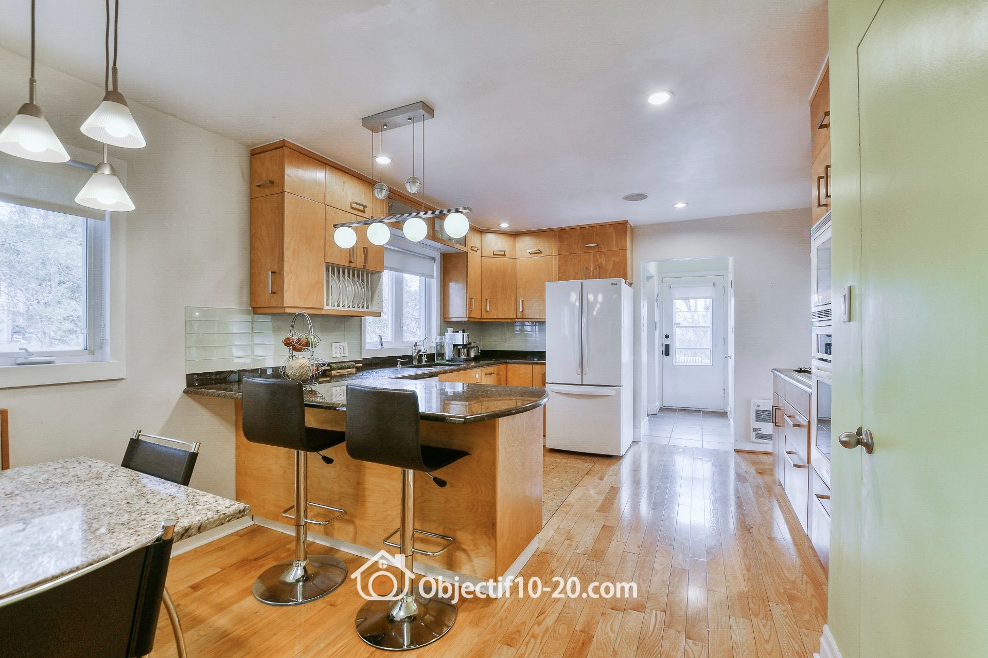 Kitchen - 37 - 37A Av. Byette, Sainte-Agathe-Des-Monts, QC
