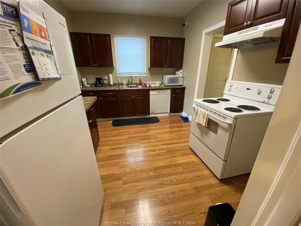 366 Bridge, Windsor, ON - Indoor